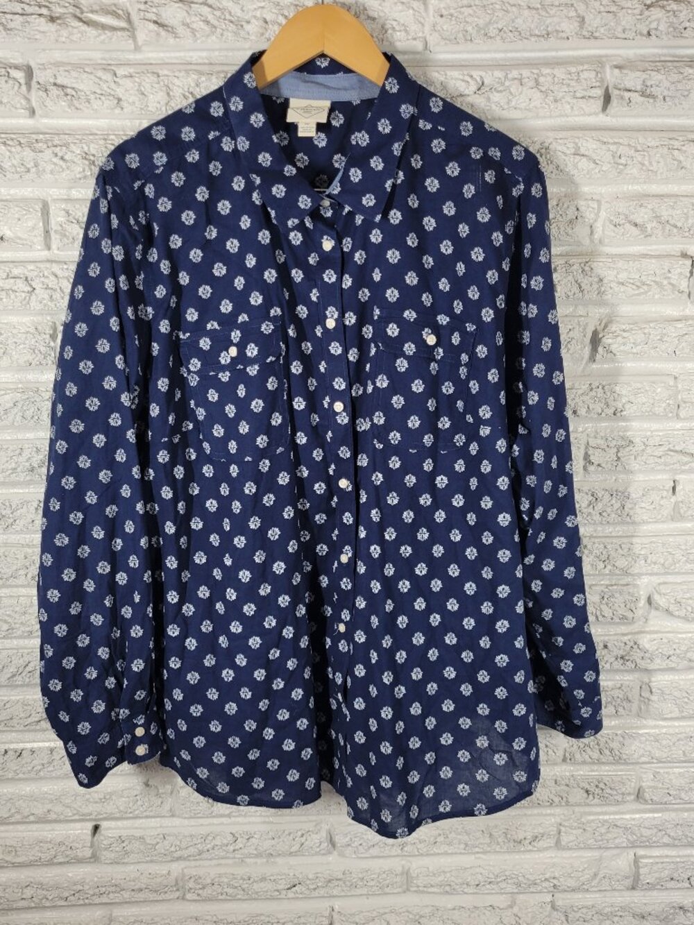 St. John's Bay Blue White Floral Shirt Women 3X Plus 100% Cotton FLO261E